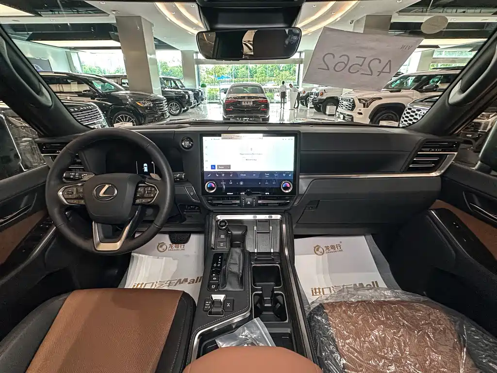 Lexus GX 2025 550
