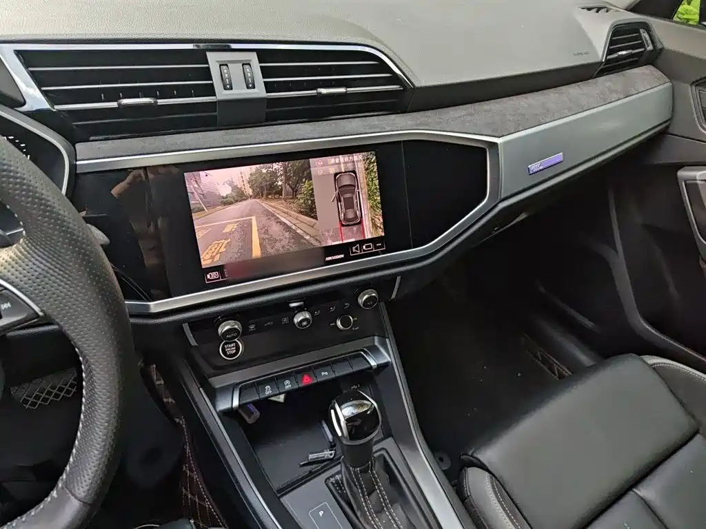 Audi Q3 Sportback — миниатюра 6
