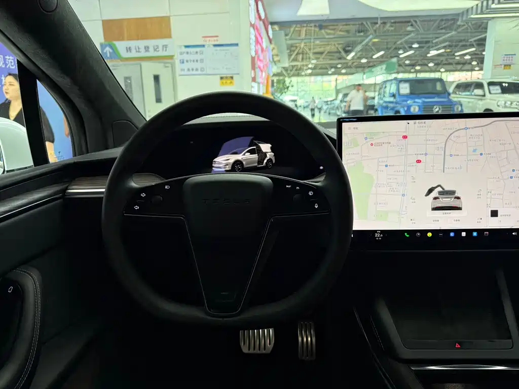 Tesla Model X — фотографии объявления, Фото 13