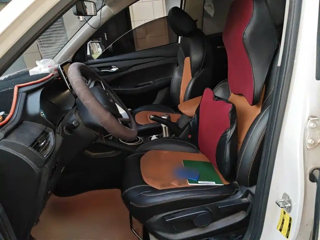 Wuling Hongguang S3 — миниатюра 8