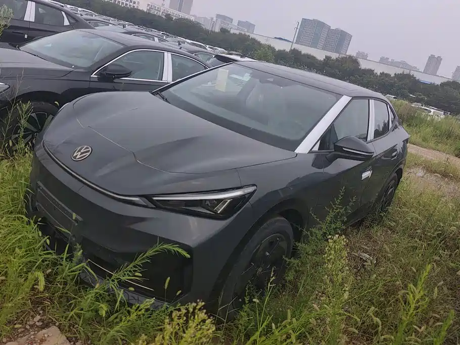 2026 Volkswagen - zdjęcie 1 z 16