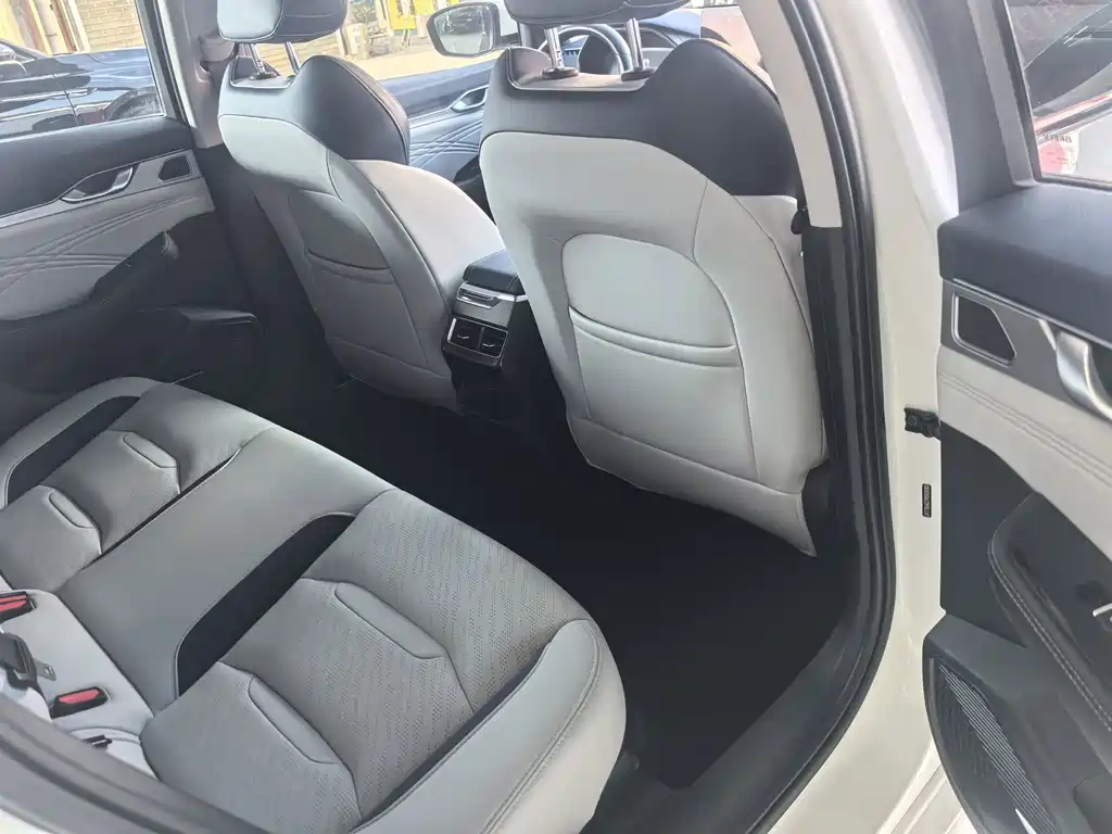 Geely Xingrui — миниатюра 11