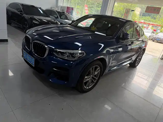 2021 BMW X4