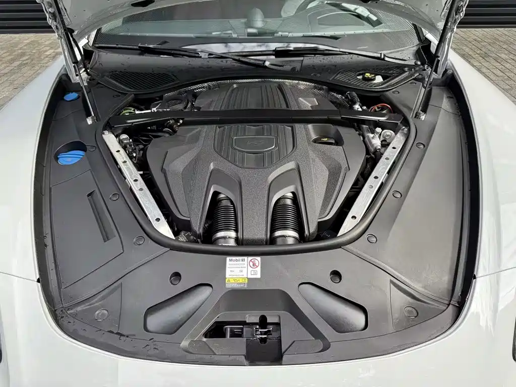 Porsche Panamera — миниатюра 9
