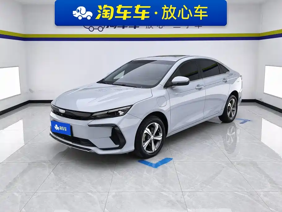 Geely L HiP