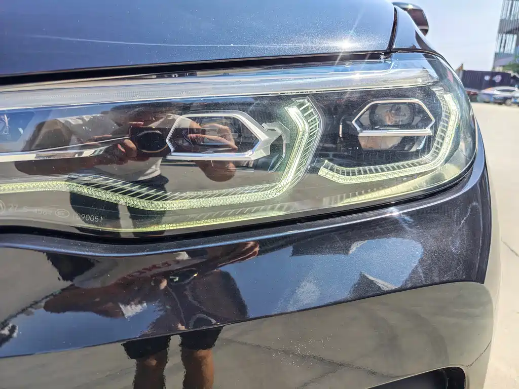 BMW X7 — миниатюра 14