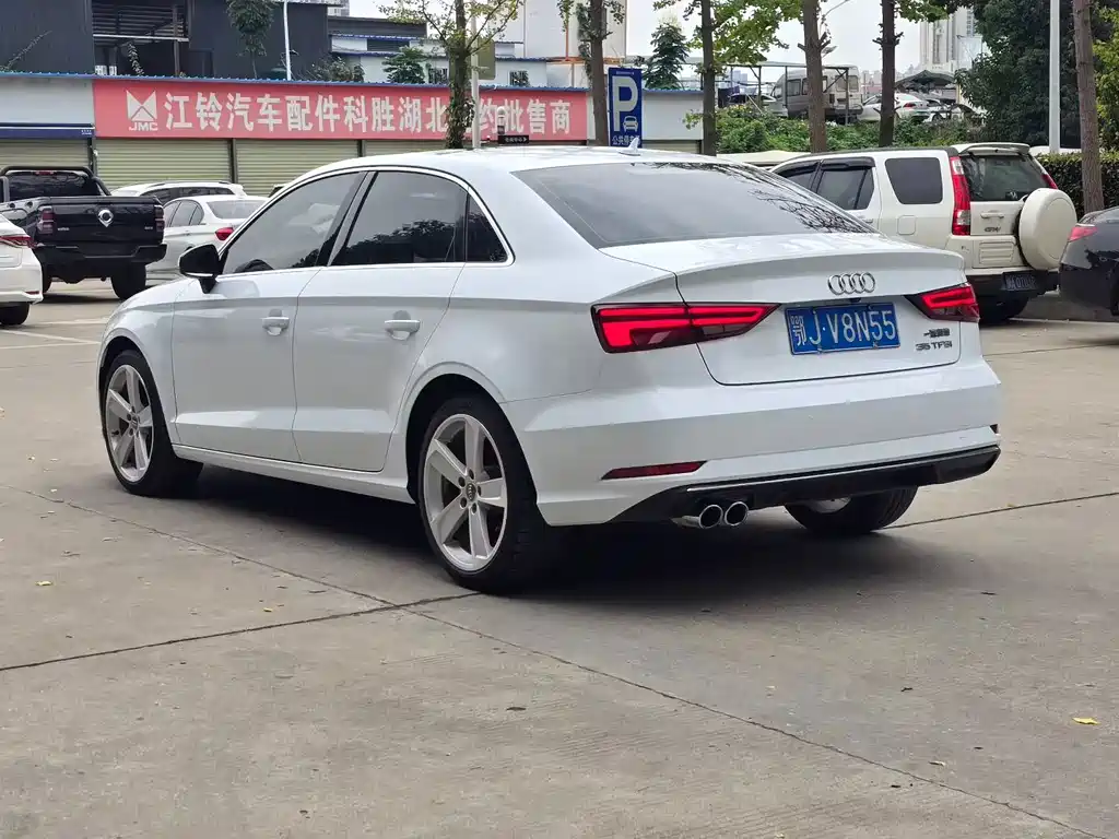 Audi A3 — миниатюра 9