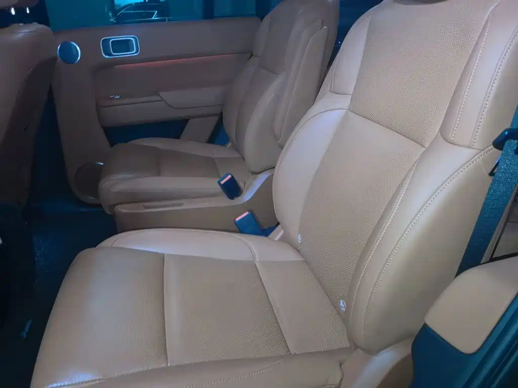 Li Auto Li L8 — миниатюра 18