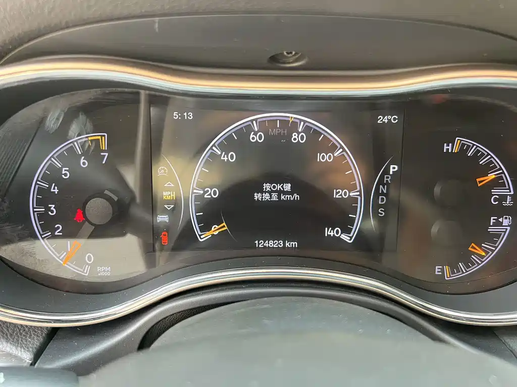 Jeep Grand Cherokee (Import) — миниатюра 11