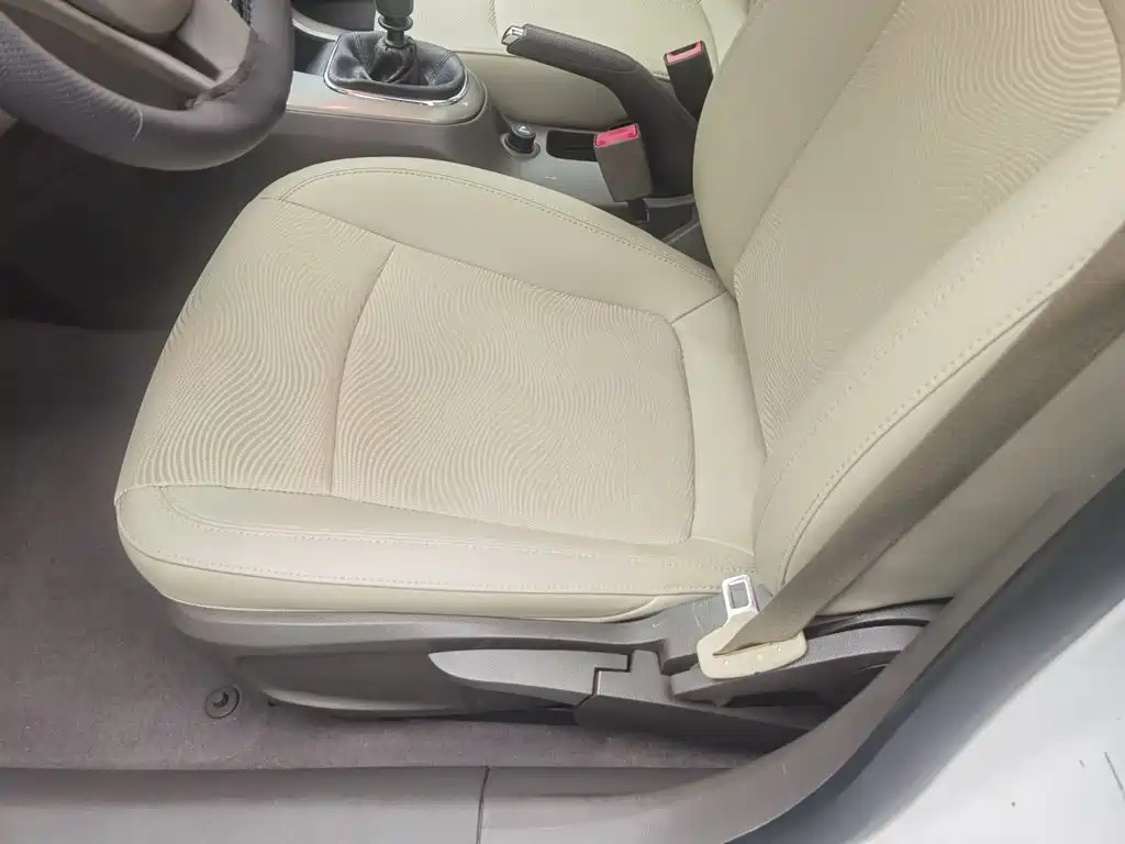 Chevrolet Cruze — миниатюра 20