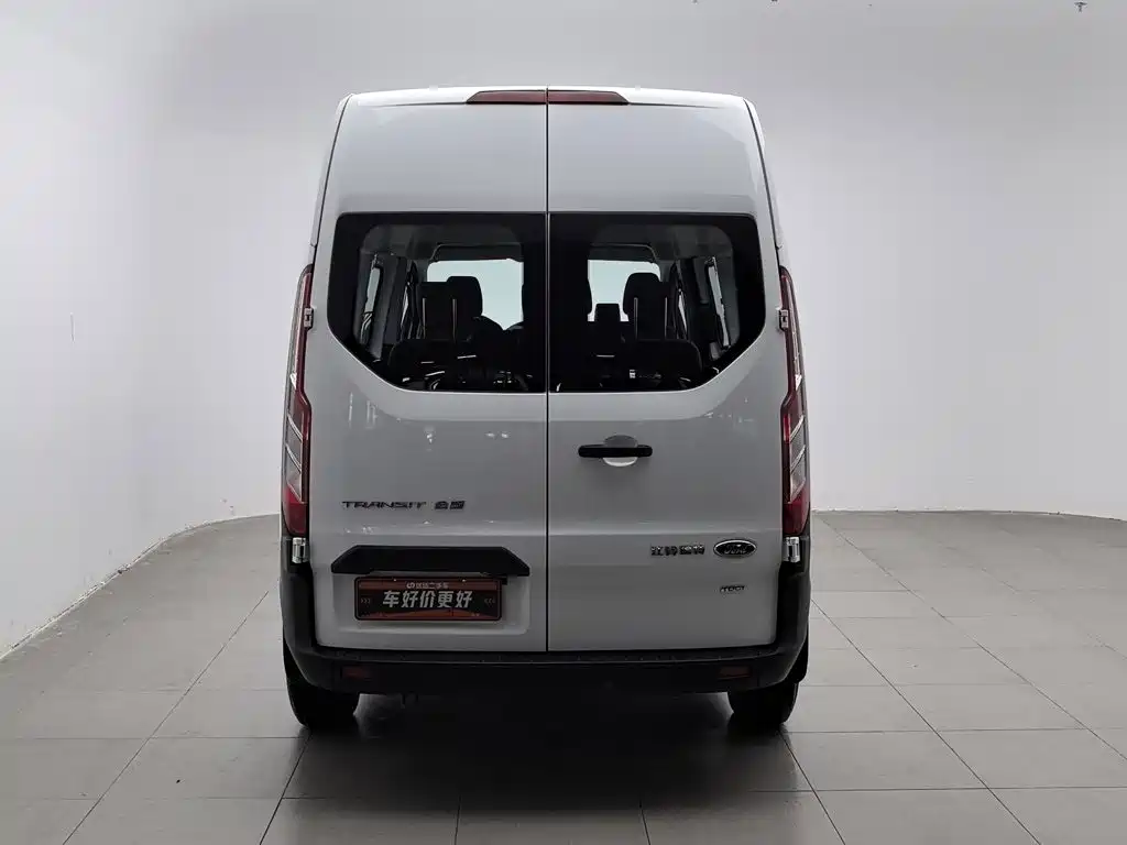 Ford Transit — миниатюра 4