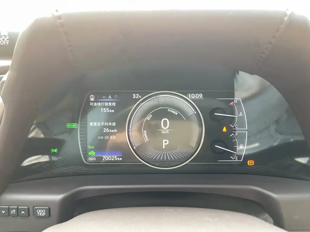 Lexus ES — миниатюра 11