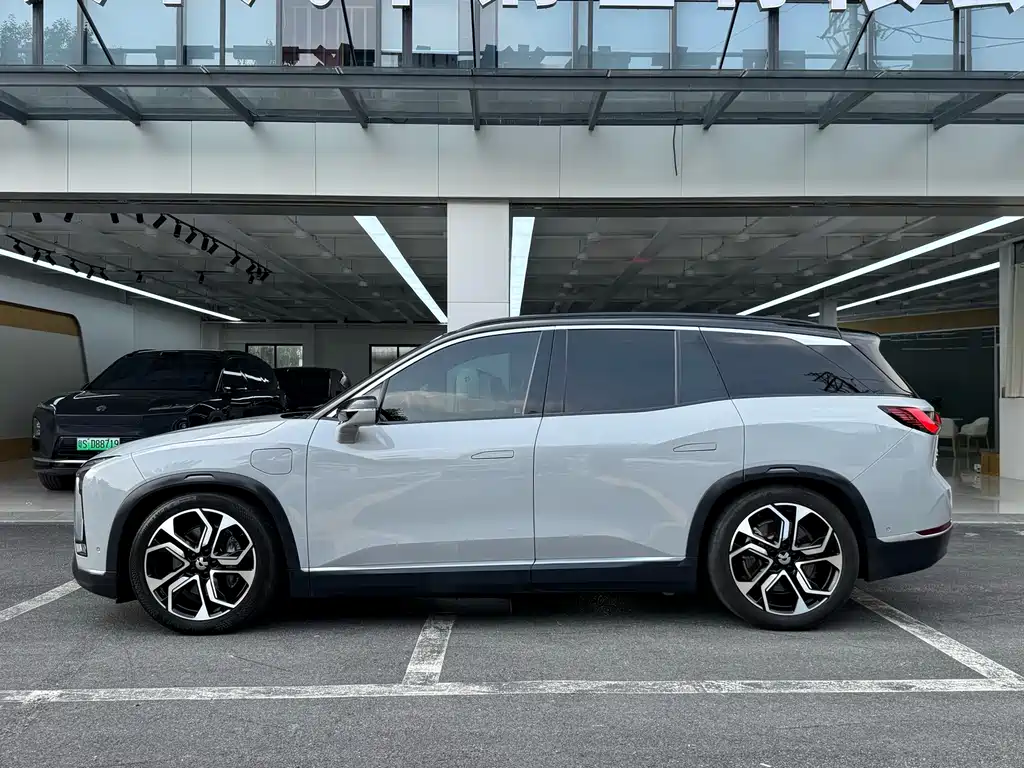 NIO ES8 — миниатюра 8