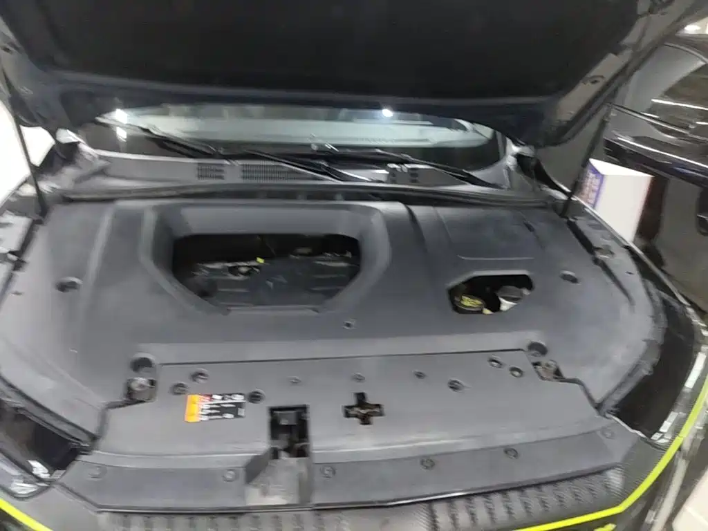 Roewe RX5 — миниатюра 20