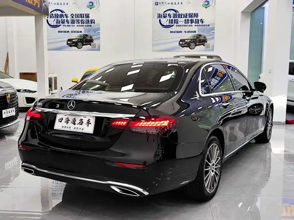 MERCEDES-BENZ E CLASS