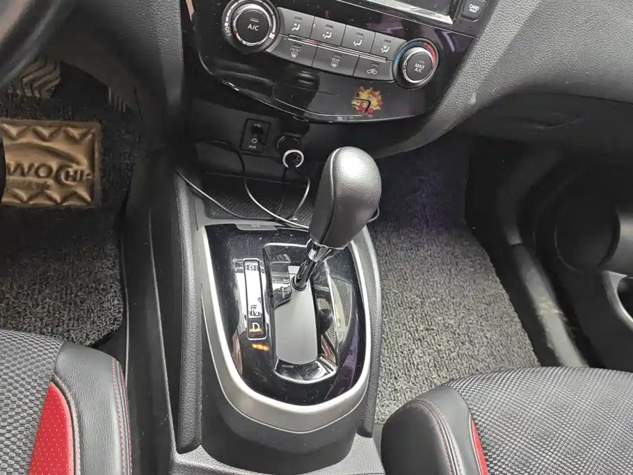 Nissan Qashqai — миниатюра 16