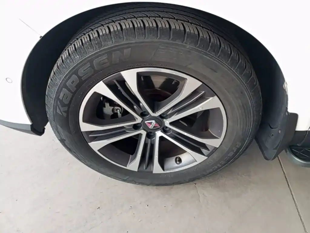 Borgward BX7 — миниатюра 23