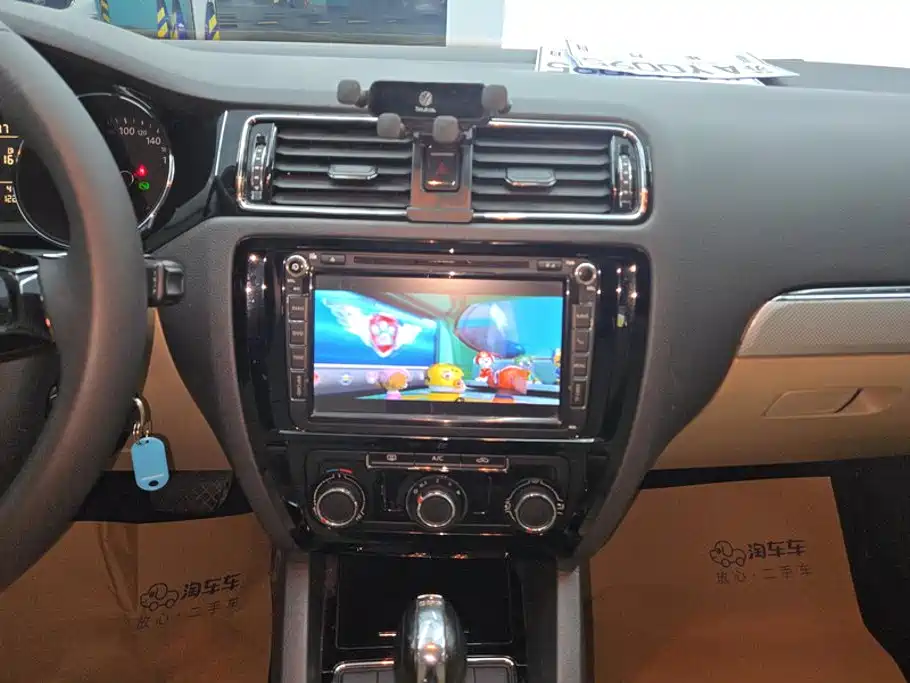 Volkswagen Sagitar — миниатюра 13