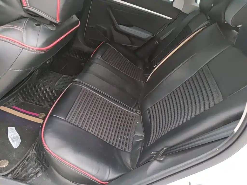 Volkswagen Lavida — миниатюра 17