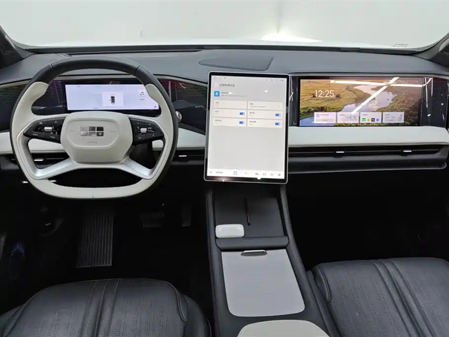 GEELY GALAXY GALAXY L7