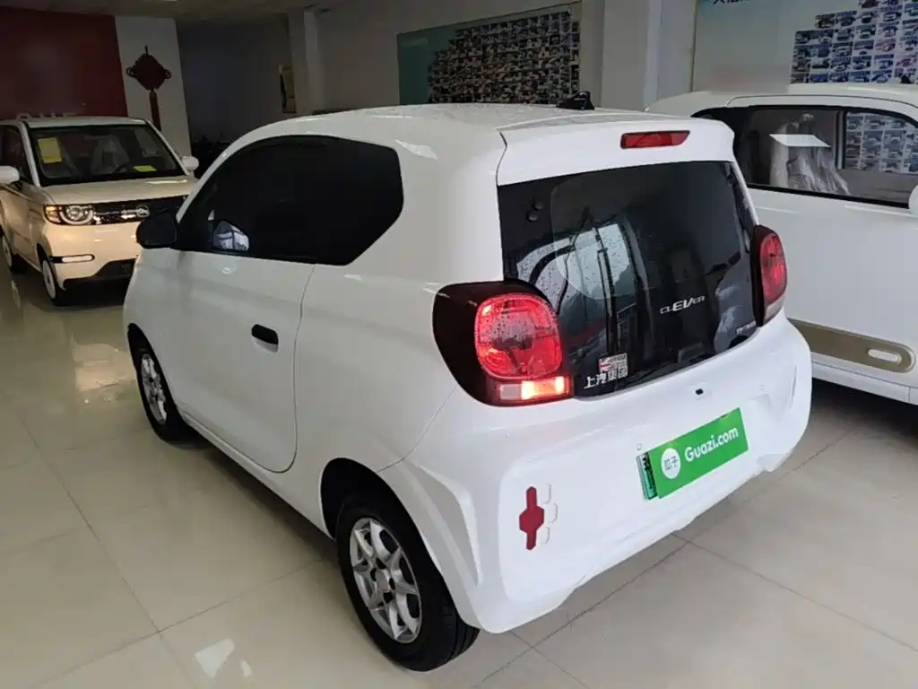 Roewe Clever — миниатюра 5