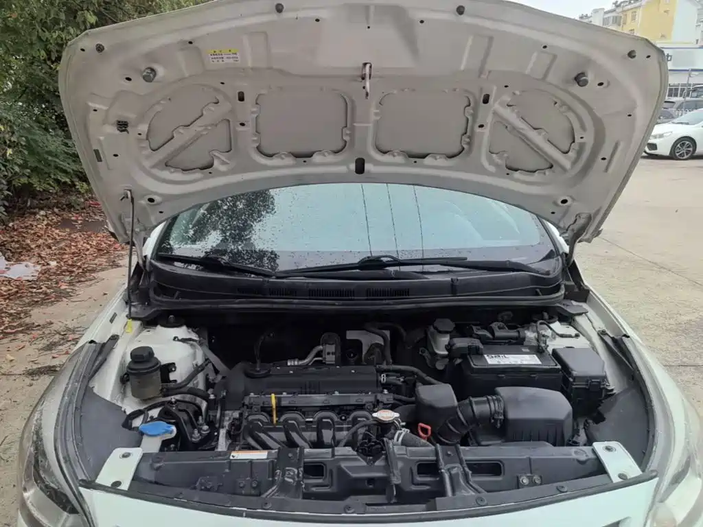 Hyundai Verna — миниатюра 20