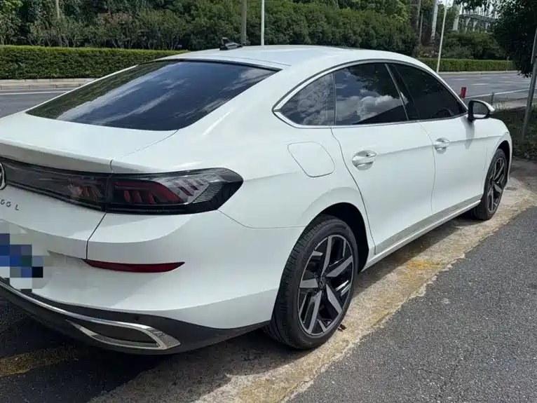 Volkswagen Lamando