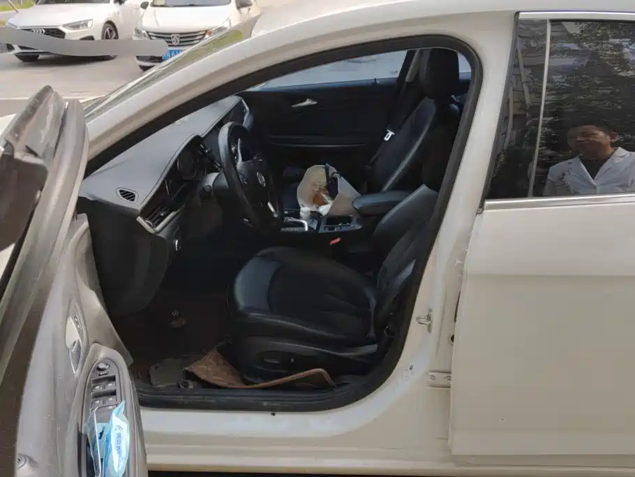Buick Verano — миниатюра 9