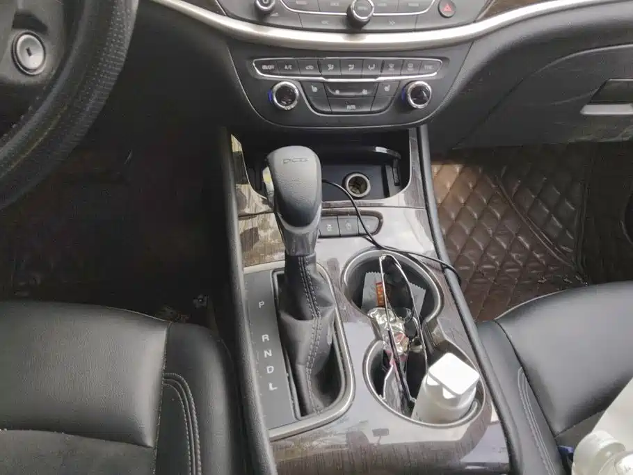 Buick Verano — миниатюра 16