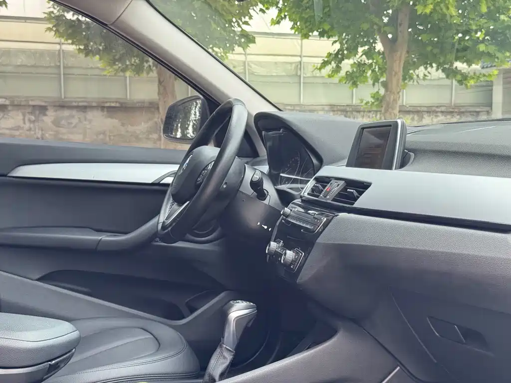 BMW X1 2018 sDrive18Li Fashion