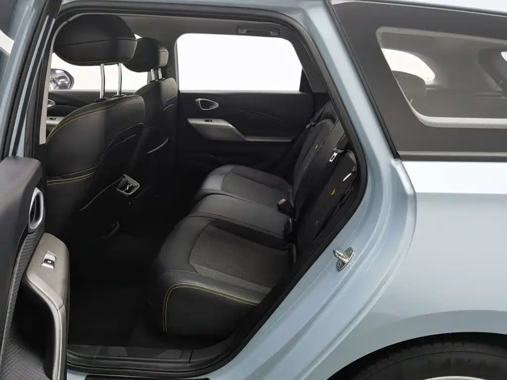 Baojun Valli — миниатюра 15