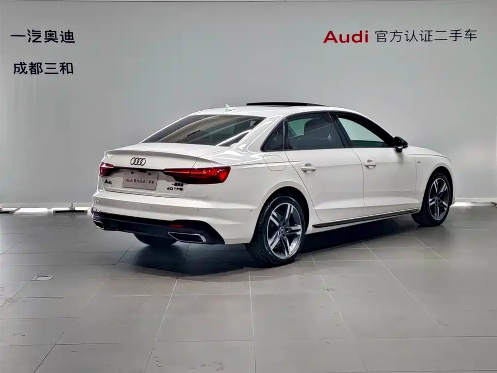 Audi A4L 2023 40 TFSI Luxury