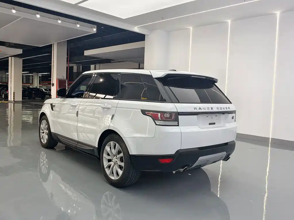 Land Rover Sport — миниатюра 17