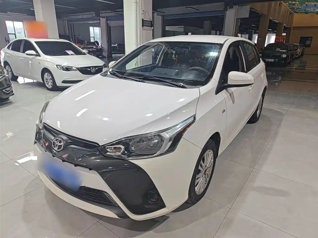 Toyota Yaris L 2017