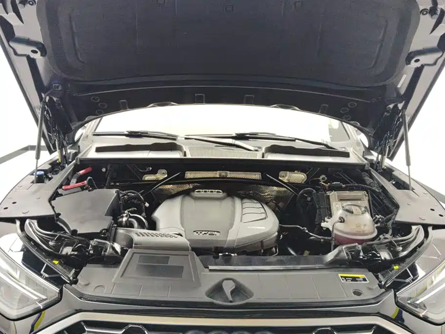 Audi Q5L 2022 40T Luxury