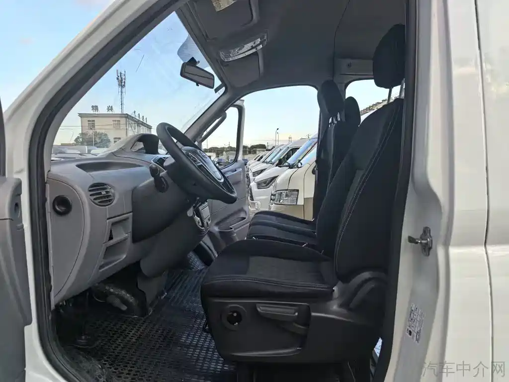 SAIC MAXUS XINTU V80