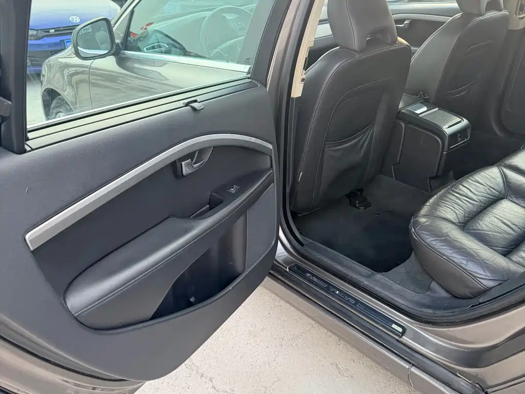 Volvo S80L — миниатюра 12