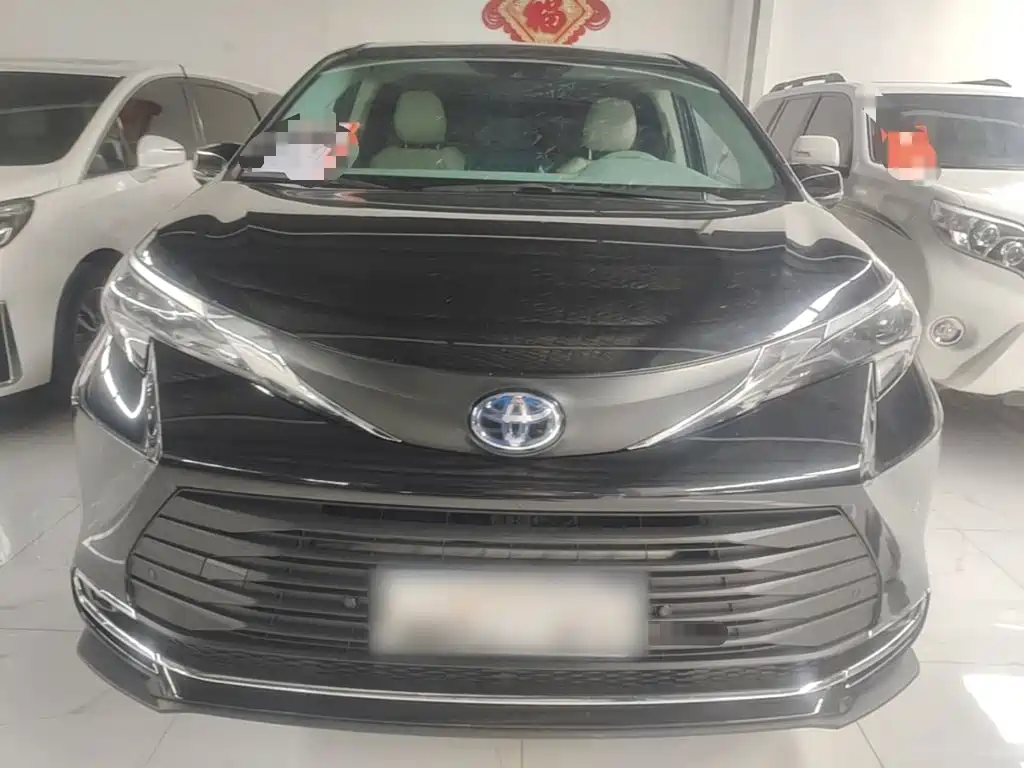 Toyota Sienna 2023 2.5L Comfort
