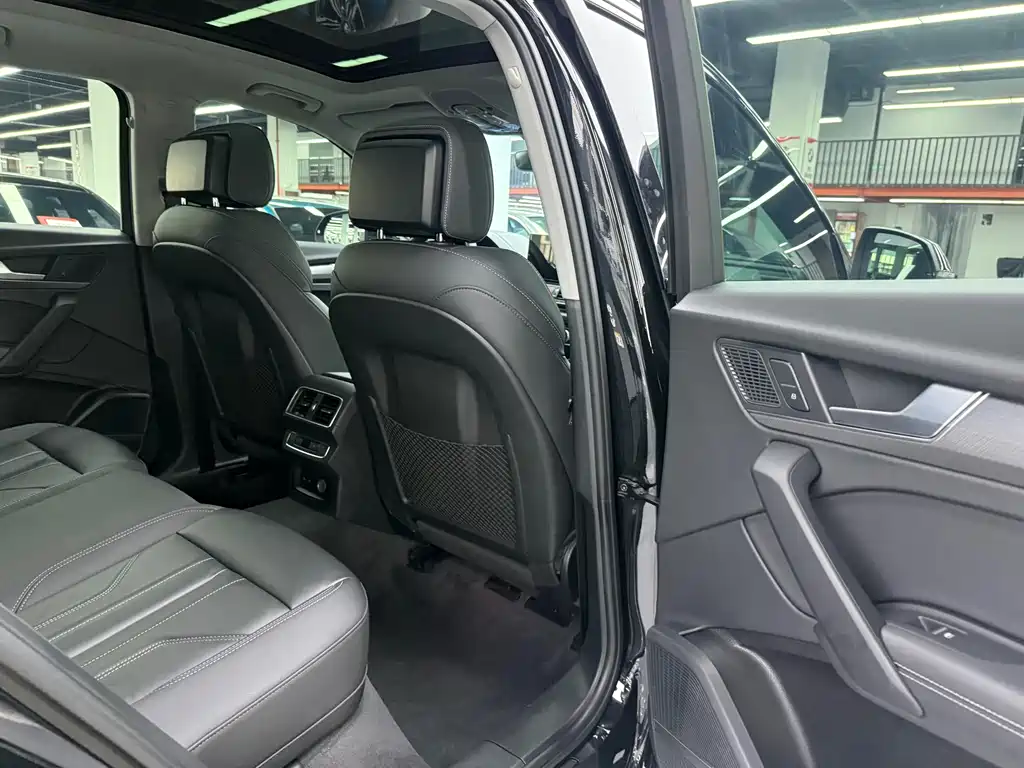 Audi Q5L — миниатюра 17
