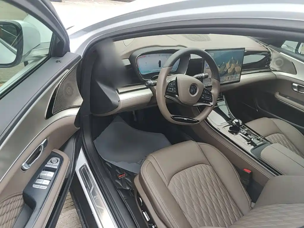 BYD Han — миниатюра 16
