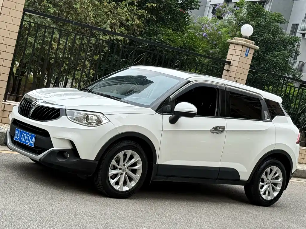 Zhonghua V3 2016