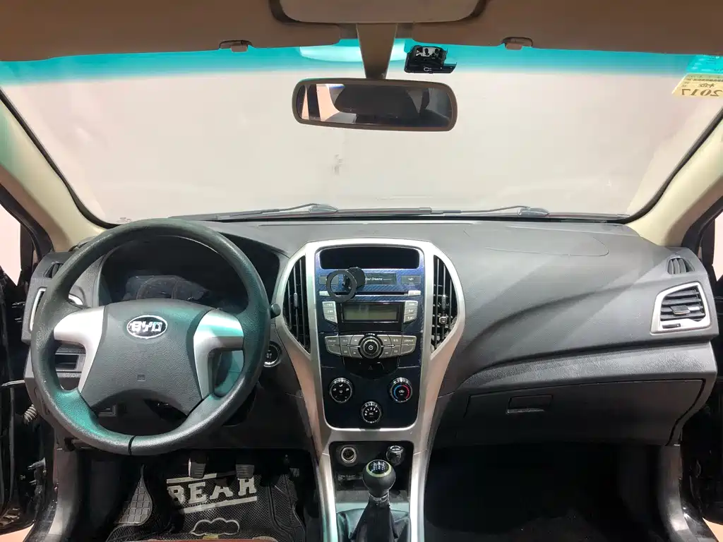 BYD F3 Eco Edition 1.5L Manual Comfort Type, фото 9