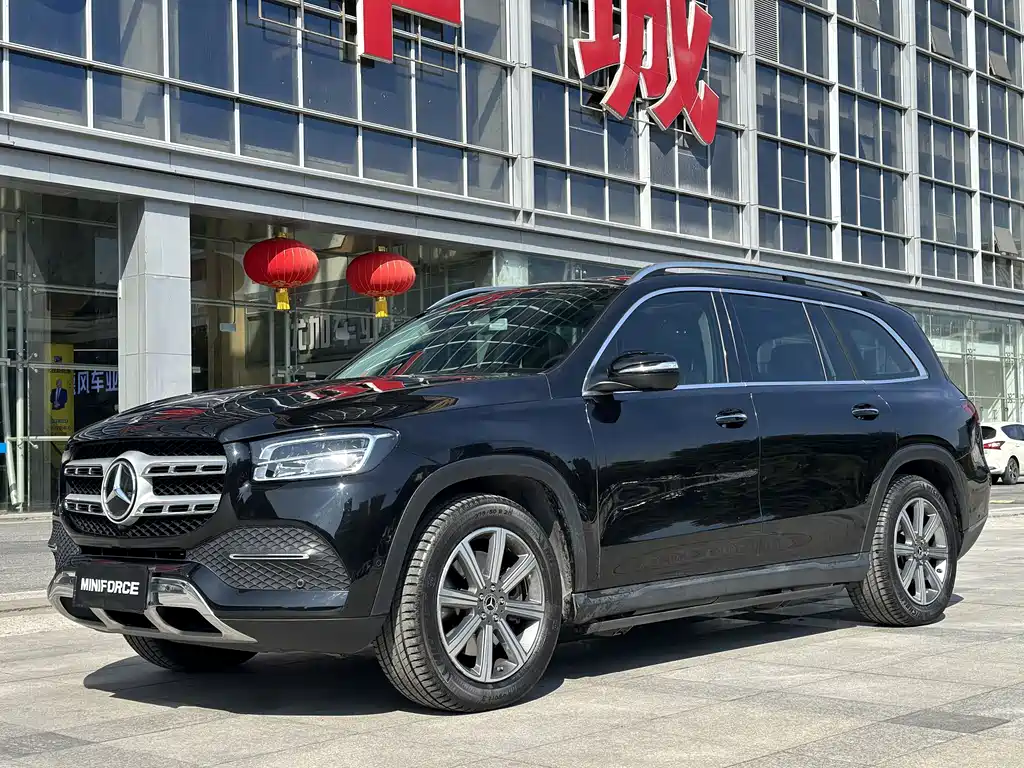 MERCEDES-BENZ GLS