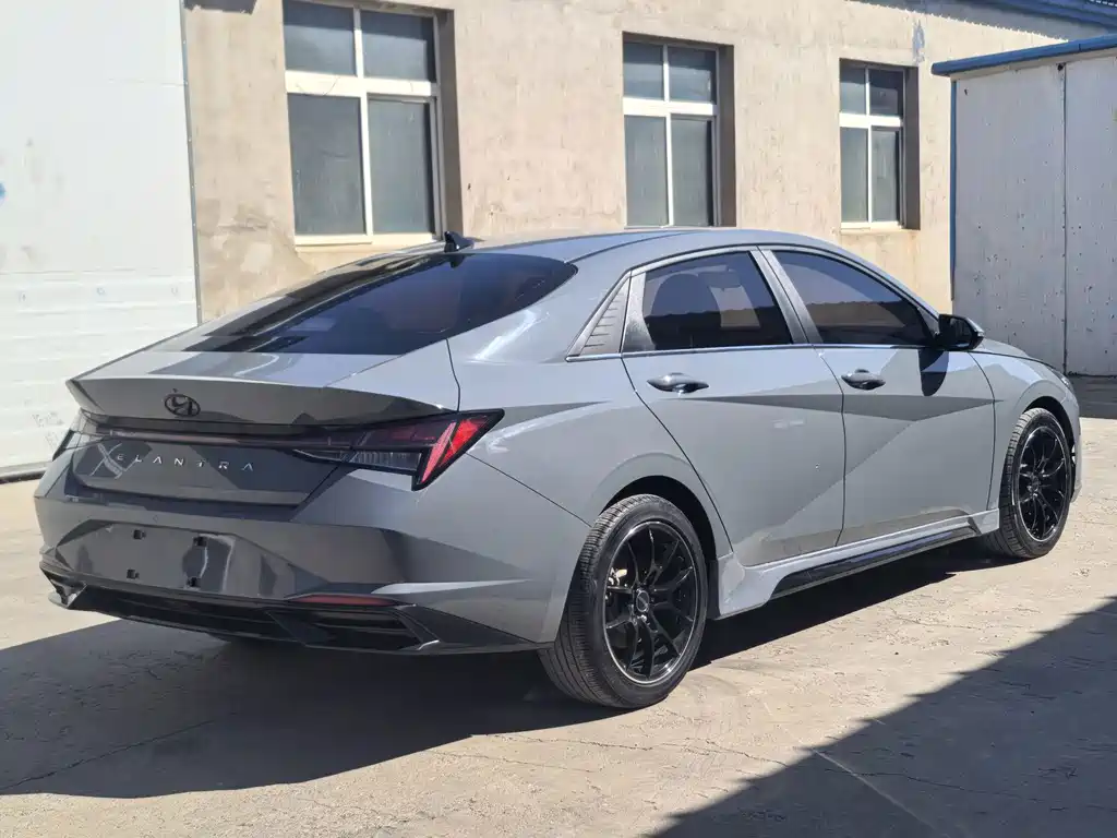 Hyundai Elantra — миниатюра 4