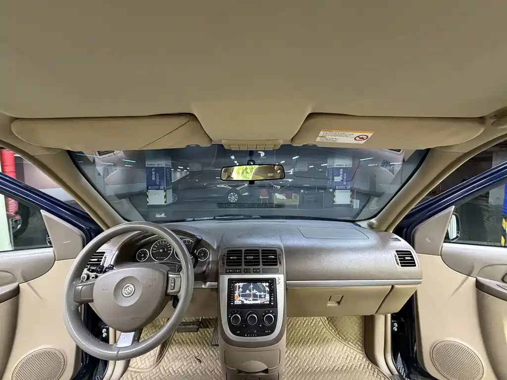 Buick GL8 — миниатюра 19