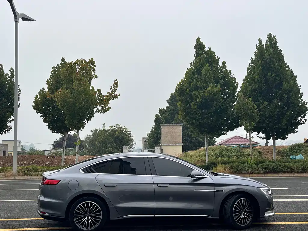 BYD Han — миниатюра 10