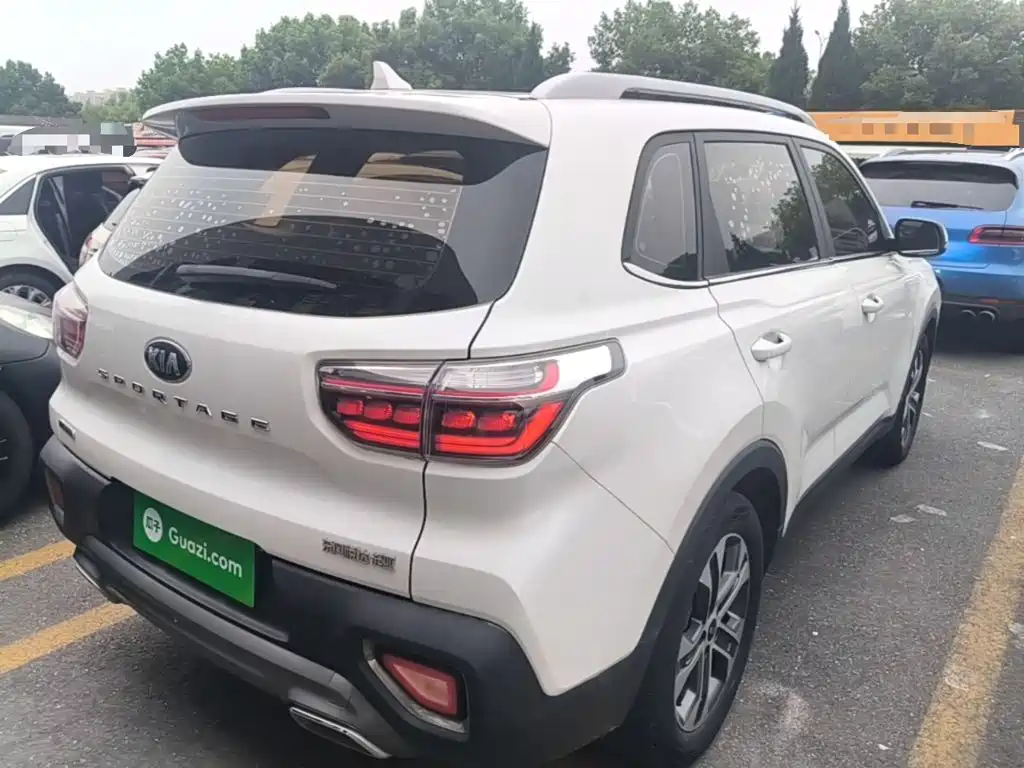 Kia Sportage — миниатюра 7