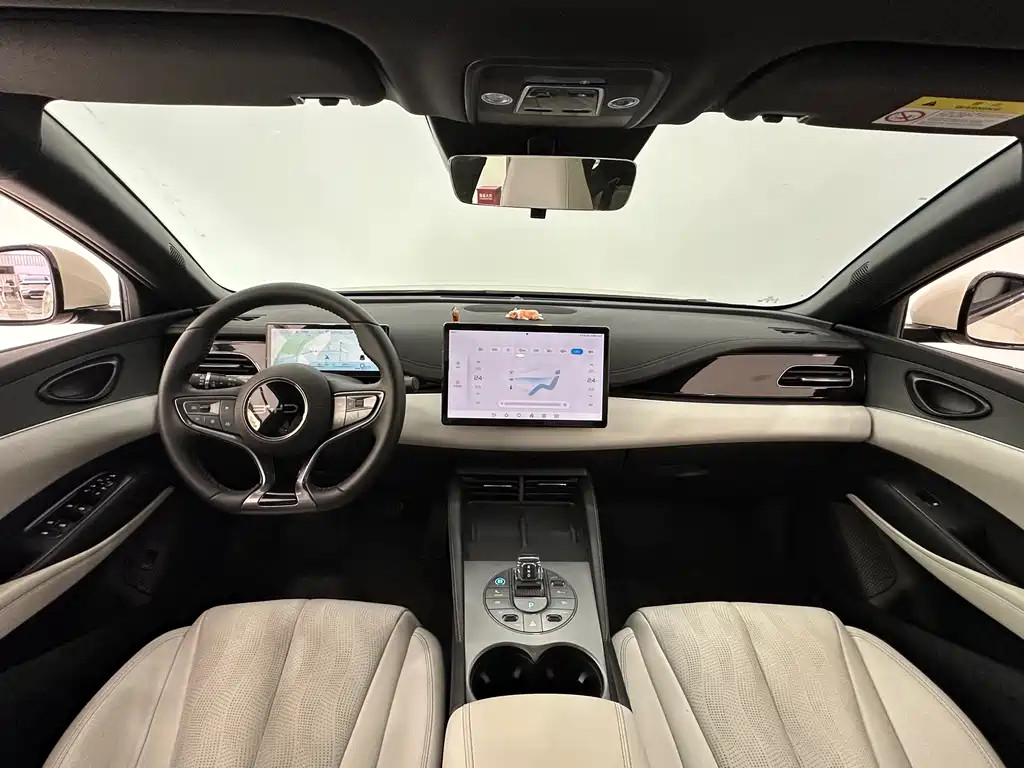 BYD SEAL 06 NEW ENERGY