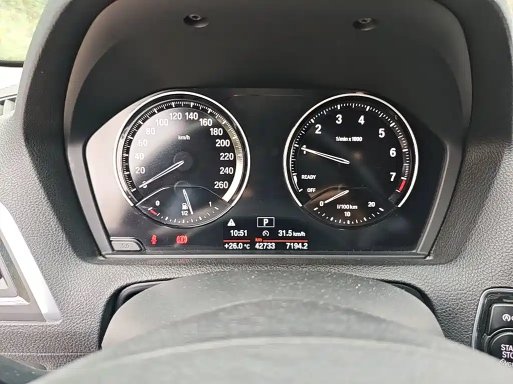 BMW 1 Series (Import) — миниатюра 12