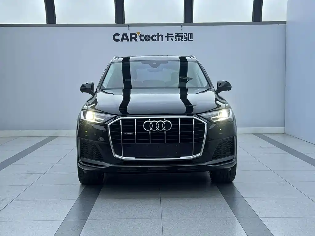 Audi Q7 — миниатюра 2